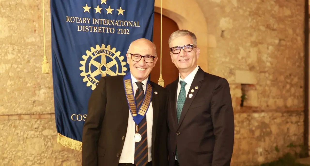 Rotary Cosenza Nord, Fulvio Scarpelli subentra a Francesco Manna\n