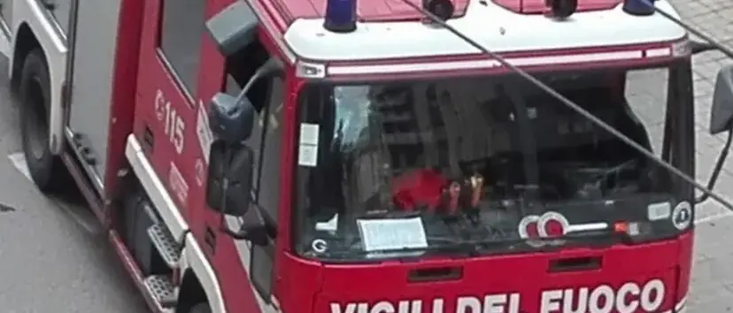 Incendio al Girasole a Reggio Calabria,\u00A0indagini al centro commerciale mai aperto\u00A0\n