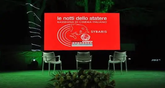 Cinema e fiction tornano ai Laghi di Sibari: al via la XXII edizione de “Le Notti dello Statere”