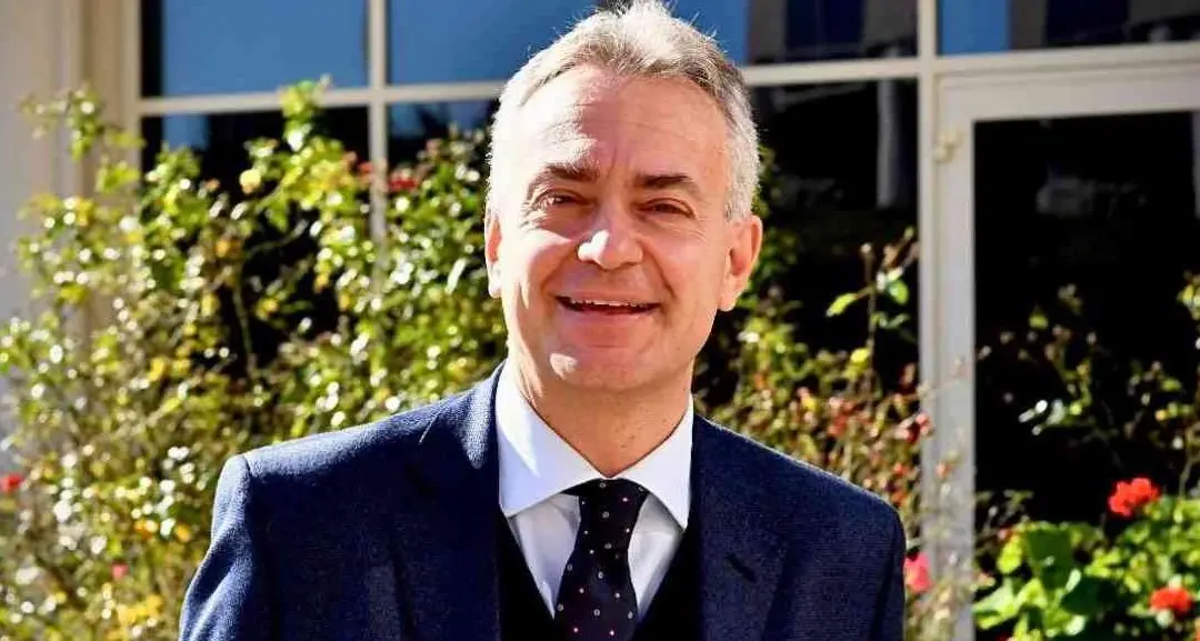 <p><span style=\"color:hsl(0, 75%, 60%);\">Trasporto pubblico</span>, incontro a Catanzaro. Gallo: «Più servizi su rotaia e mezzi a chiamata. I calabresi non devono più vergognarsi»</p>