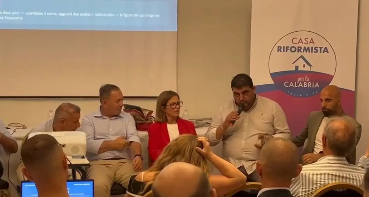 Casa Riformista in grande crescita in Calabria, Renzi:\u00A0«Testimonianza di una politica credibile»\n