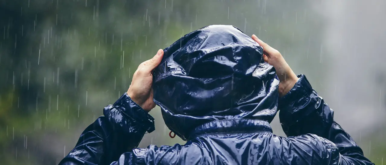 Meteo Vibonese, in arrivo una nuova ondata di maltempo: pioggia e grandine domani nelle Serre\n