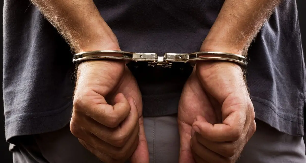 Violentavano le partner dopo averle drogate, smantellata rete internazionale di stupratori: 53 arresti\n