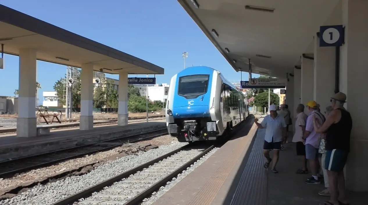 La Locride riabbraccia la Capitale, in viaggio il primo Intercity diretto per Roma\n
