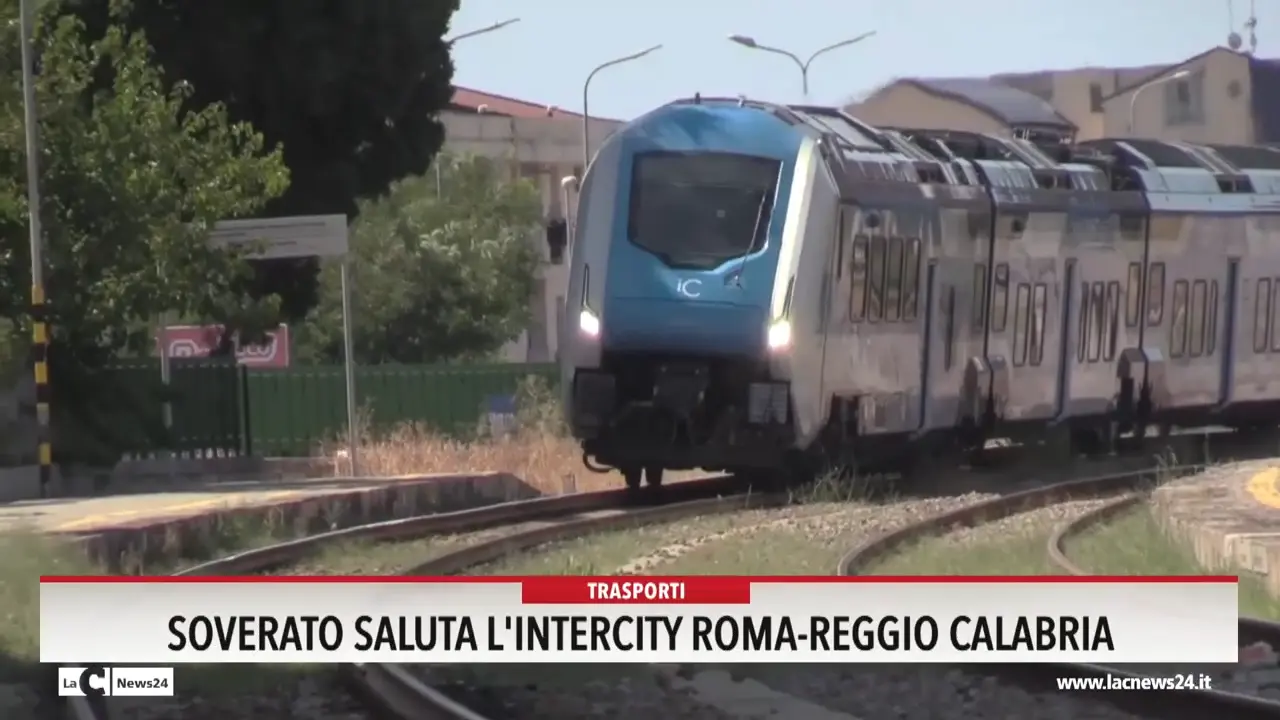 Soverato saluta l'Intercity Roma-Reggio Calabria