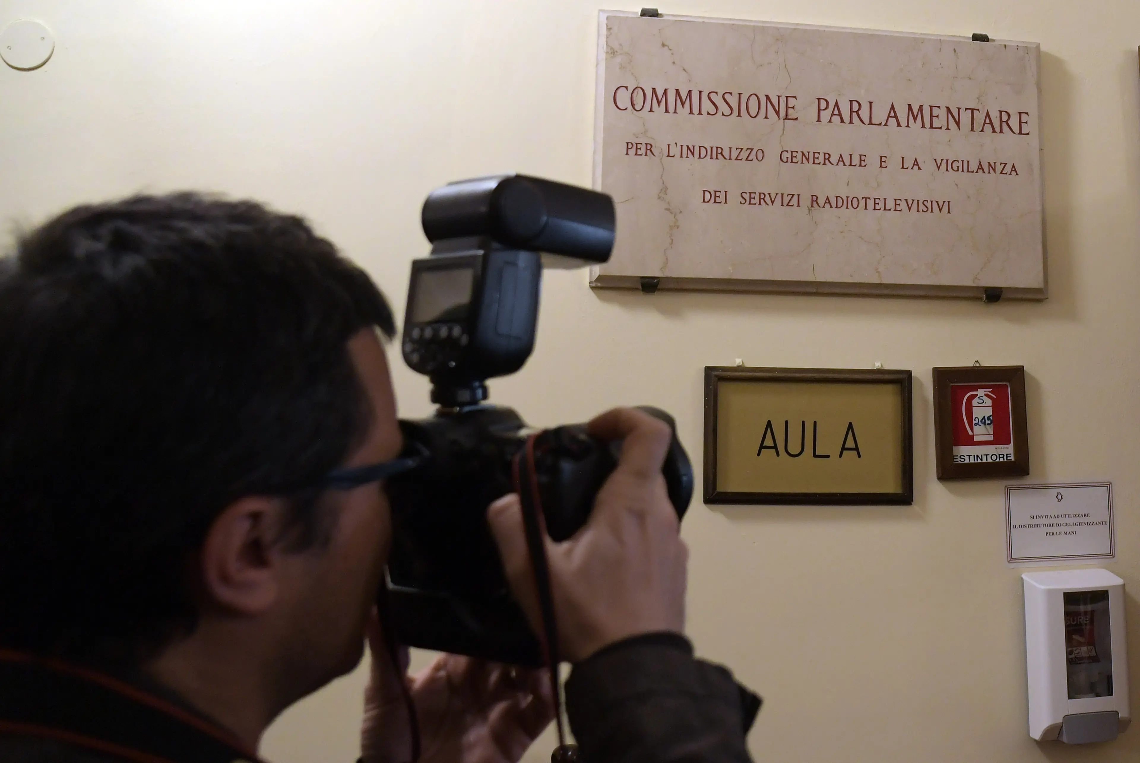 Commissione Rai, lo stallo che certifica la crisi della democrazia\n