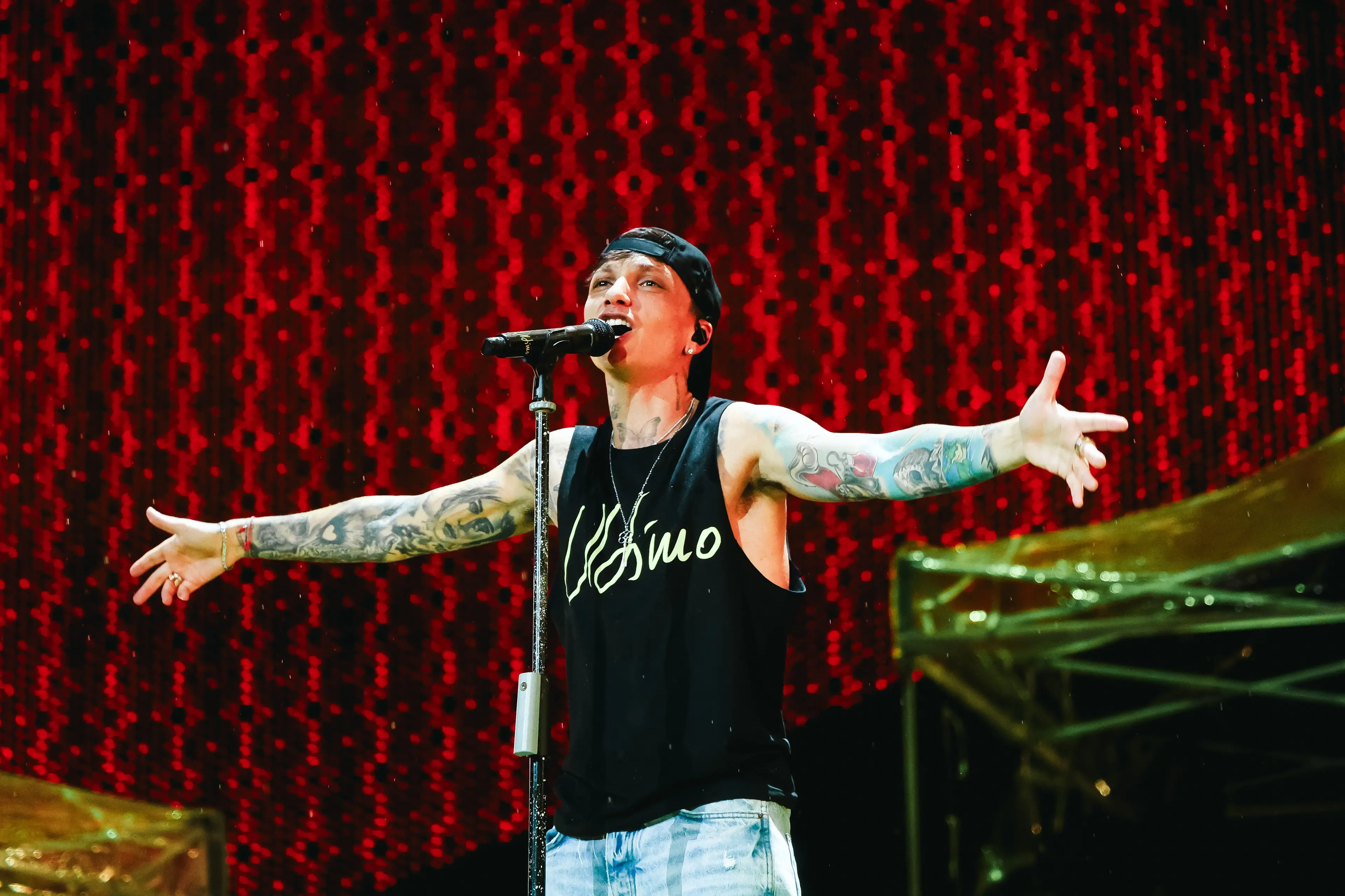 <p>Ultimo in Calabria, il concerto a luglio 2027 a Reggio. Cannizzaro: «Dopo 20 anni riapriamo lo stadio ai grandi eventi»</p>