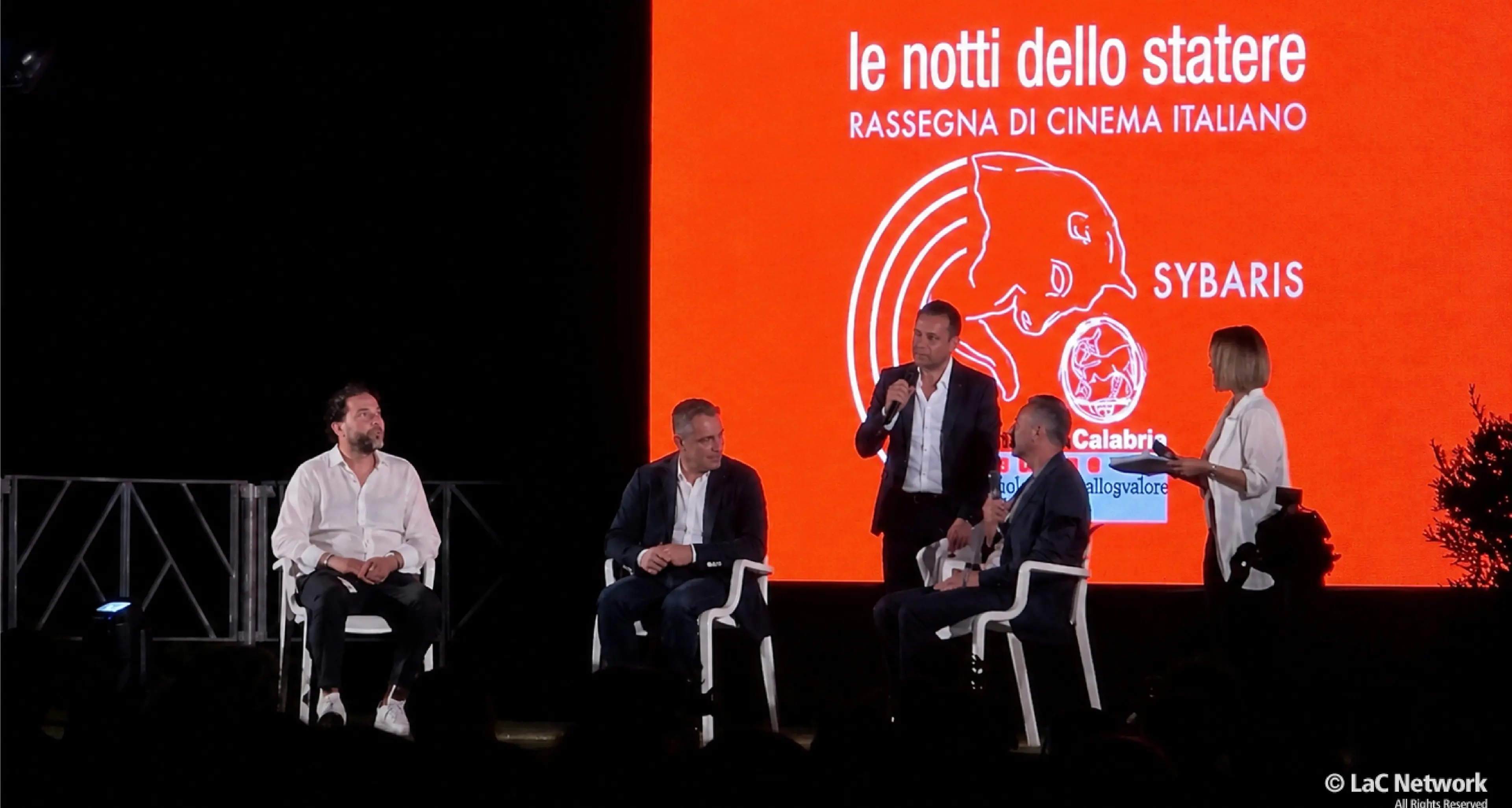 Il grande cinema italiano ai Laghi di Sibari, successo per la XXII edizione de “Le Notti dello Statere”\n