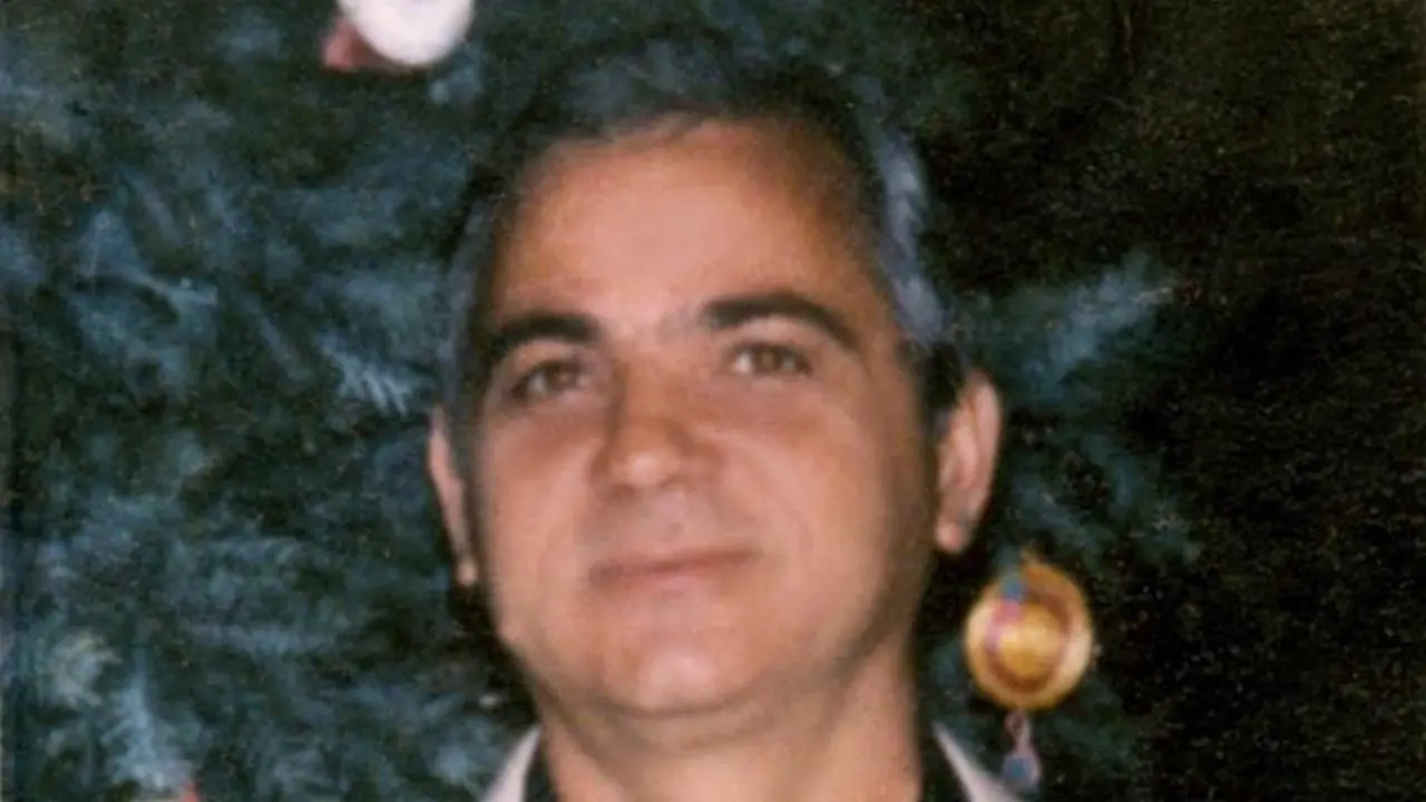 <p>Vincenzo Grasso</p>\\n