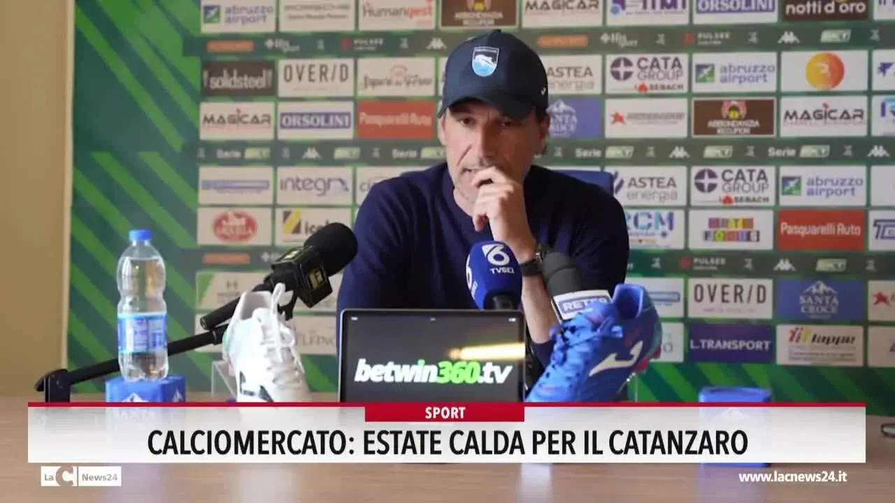 Calciomercato, estate calda per il Catanzaro