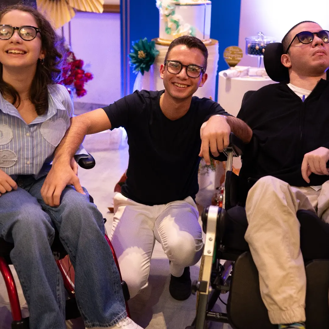 Il messaggio de \"Il Sorriso di Natale Chiara\": «Una città è grande quando nessuno resta indietro»\n