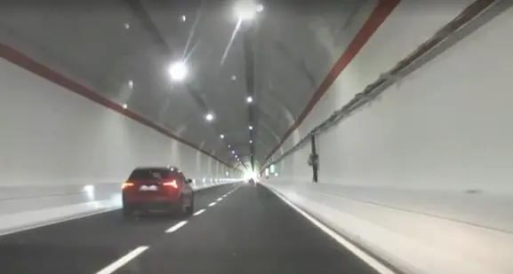 Viabilità, limitazioni alla circolazione sulla SS280 e sulla SS109 bis per lavori nella galleria “Sansinato”