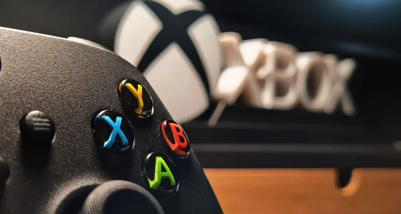 Microsoft licenzierà 4.800 dipendenti, quasi smantellata la divisione Xbox:\u00A0«Il business non è in salute»\n