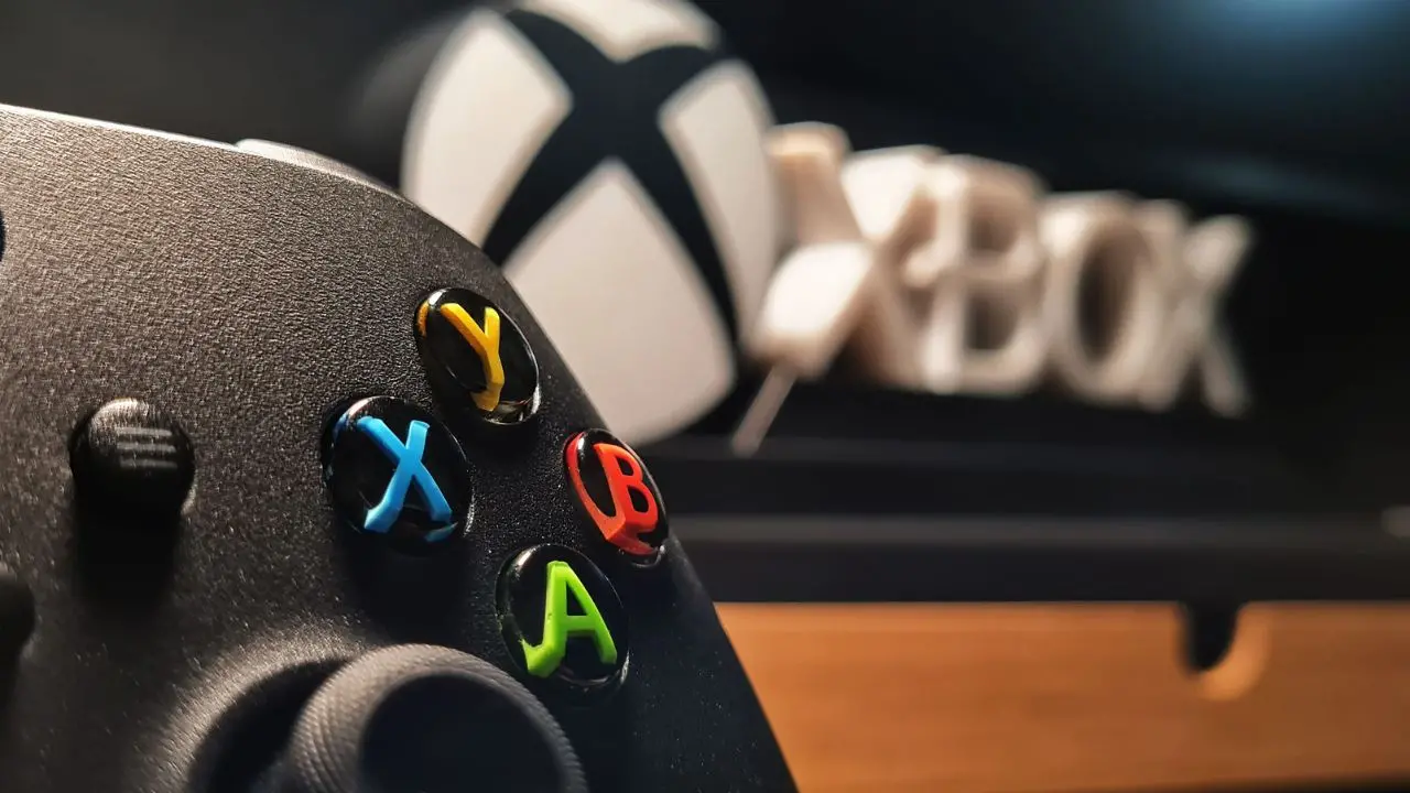 Microsoft licenzierà 4.800 dipendenti, quasi smantellata la divisione Xbox:\u00A0«Il business non è in salute»\n