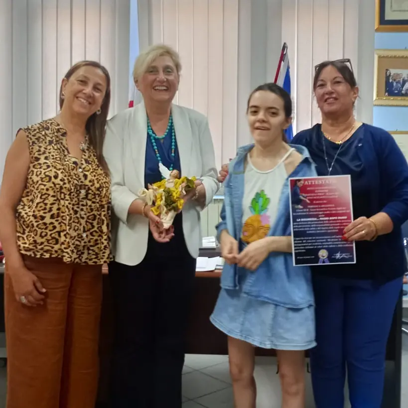 Rosarno, il premio alla \"Napoletanità\" a Veronica Melidona\n
