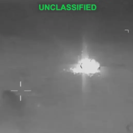 Escalation in Medio Oriente, gli Usa attaccano l'Iran dopo la crisi nello Stretto di Hormuz\n