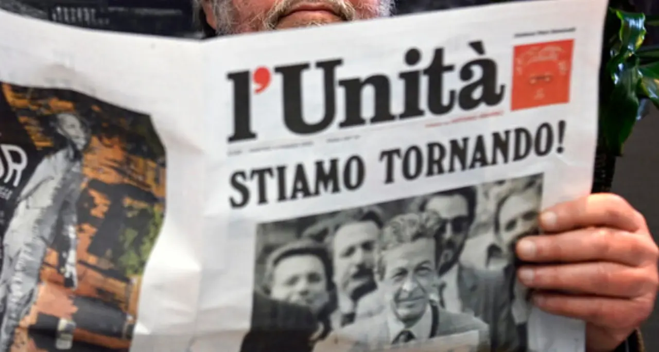 Unità in bilico,\u00A0l’editore annuncia la sospensione ma il Pd rilancia: «Pronti all’acquisizione»\n