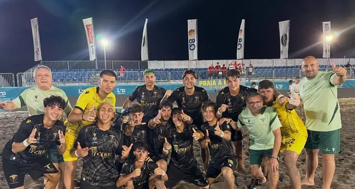 Beach soccer Under 20, spettacolo a Praia a Mare con gli ottavi: ecco chi vola ai quarti\n