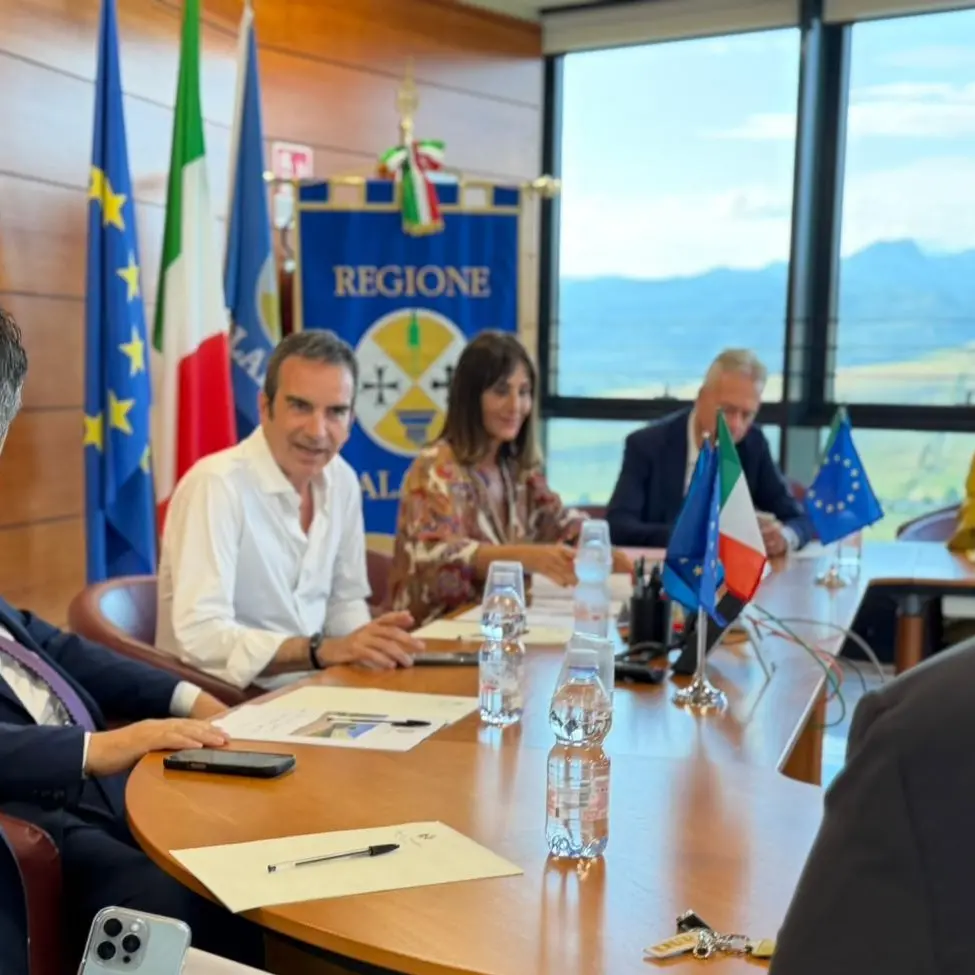 Sanità Calabria, la Giunta approva il Piano di rientro 2026-2028 e sblocca 54,5 milioni\n