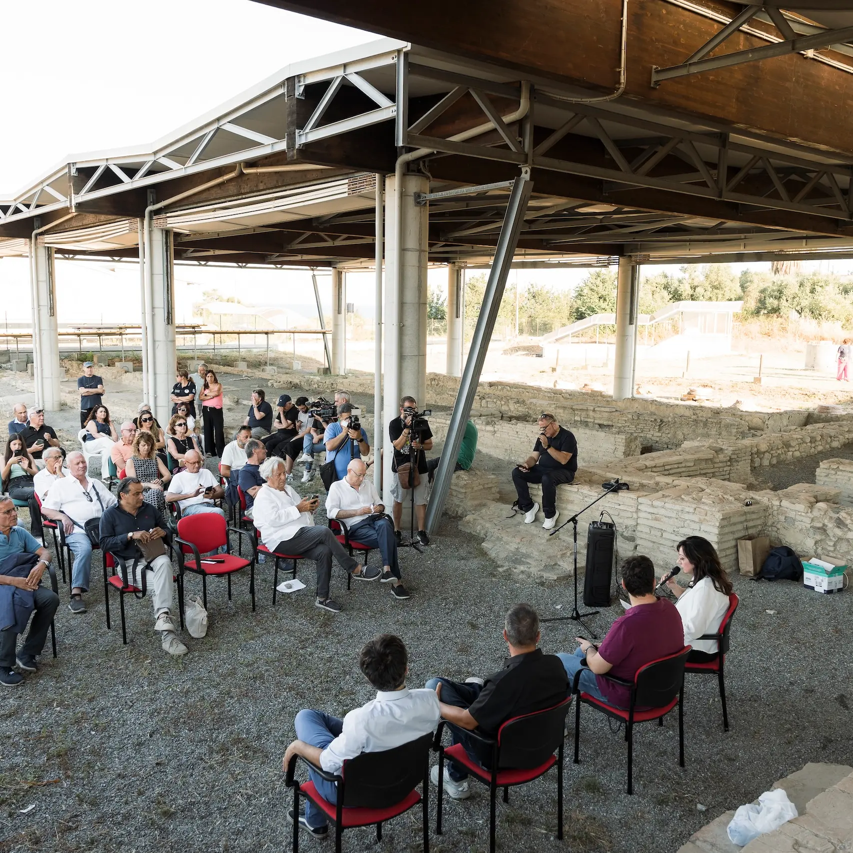 Casignana guarda al futuro: la Villa Romana avrà un “gemello digitale” e punta a diventare un modello internazionale\n