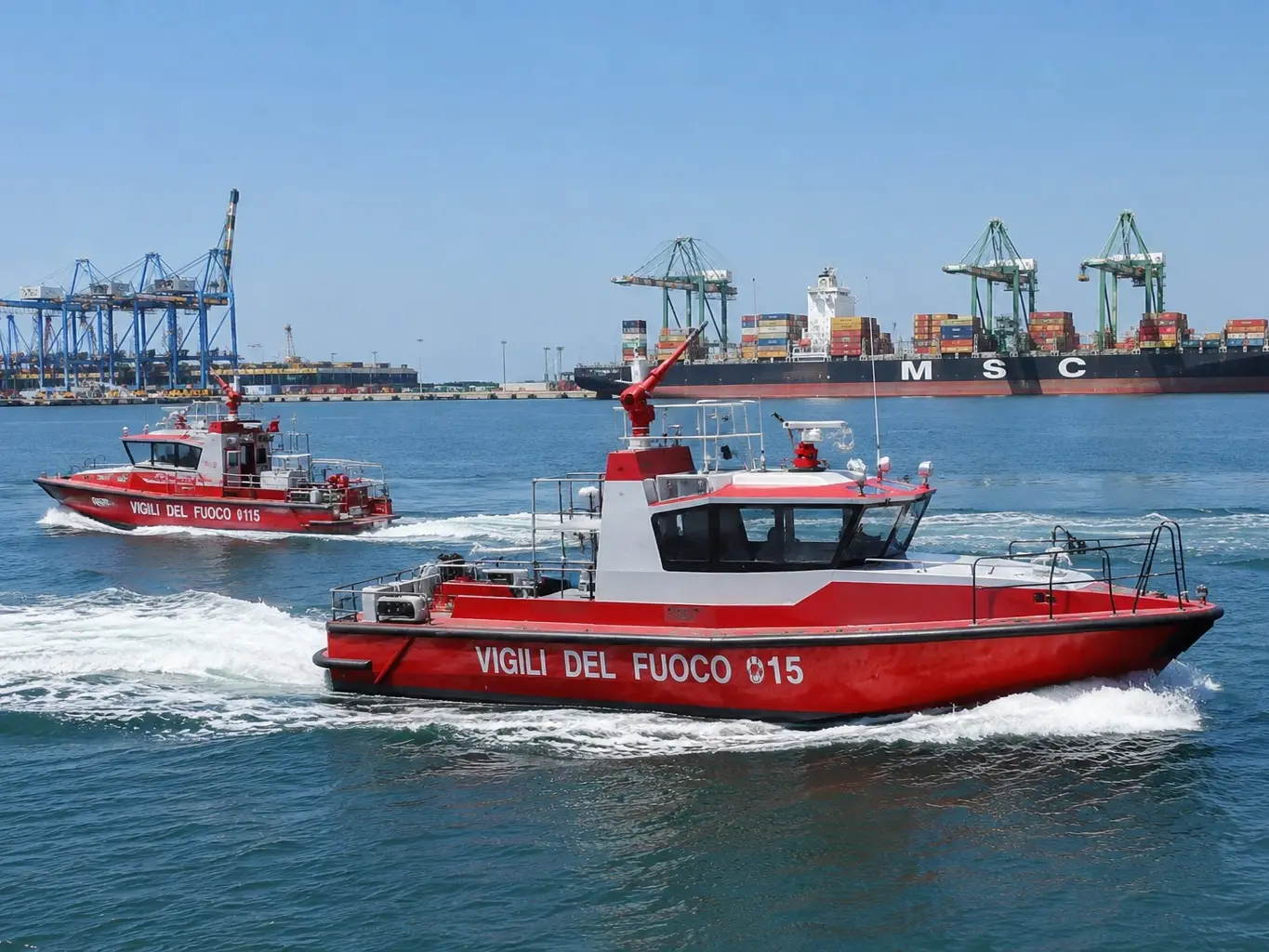 Porto di Gioia Tauro, allarme dei Vigili del fuoco: «Dal 13 luglio rischio paralisi del servizio antincendio»