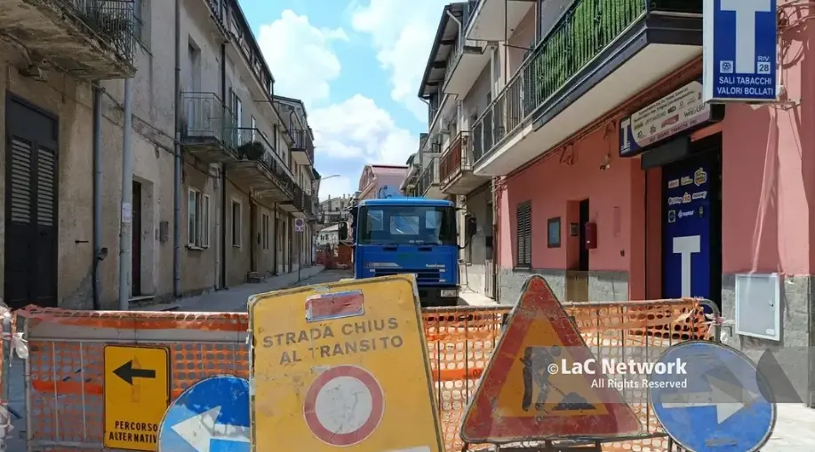 Cancello Rosso cantiere senza fine, Cuore Vibonese attacca: «Il Comune non sa cosa sta facendo, lavori da fermare e riprogettare»\n