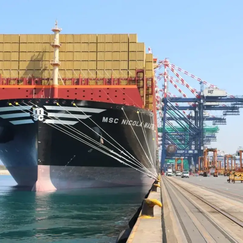 Porto di Gioia Tauro, l’allarme dei sindacati:\u00A0«Servizi di sicurezza antincendio a rischio»\n