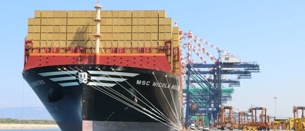 Porto di Gioia Tauro, l’allarme dei sindacati:\u00A0«Servizi di sicurezza antincendio a rischio»\n