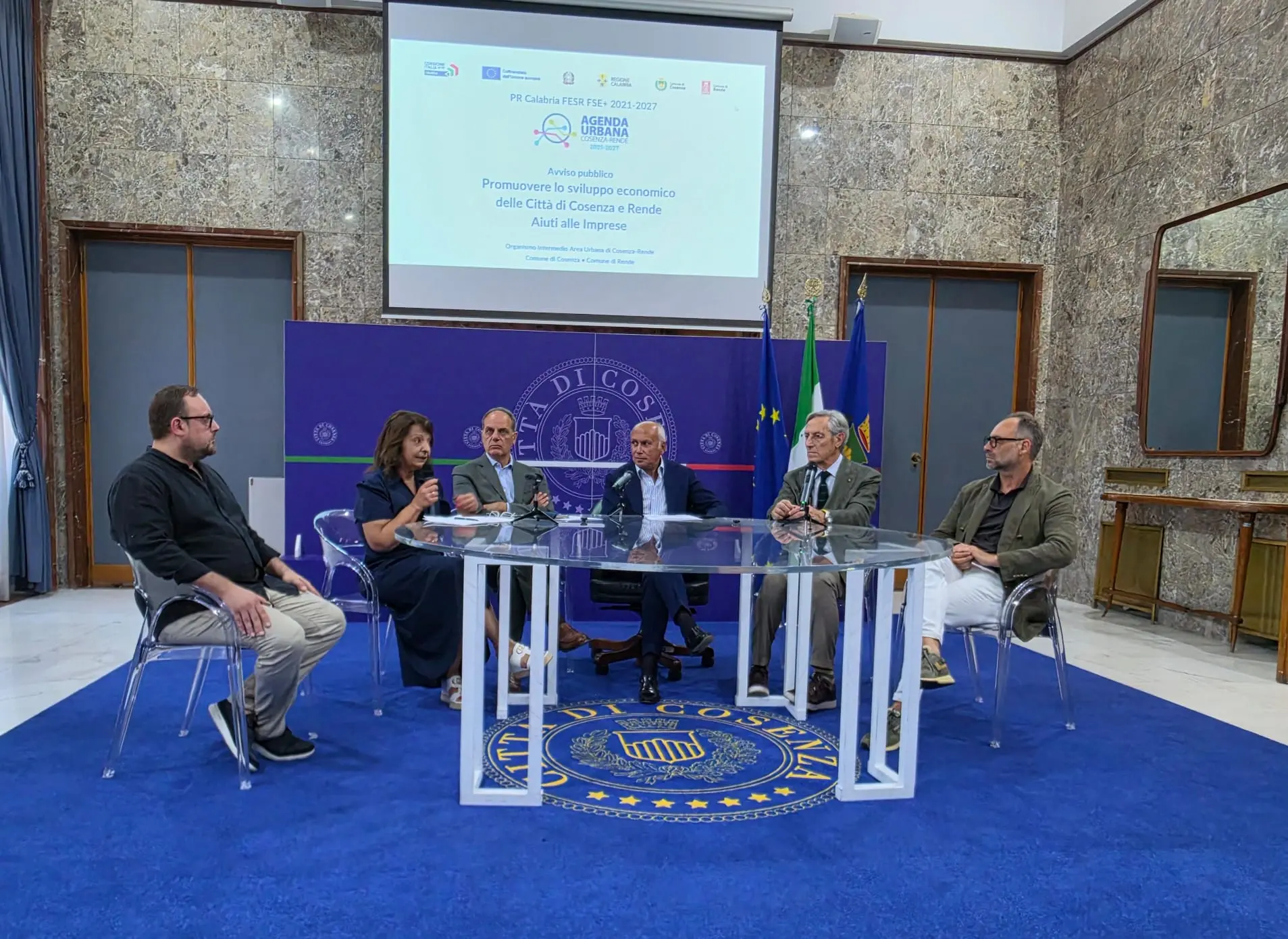 Cosenza, Agenda Urbana 2021-2027:\u00A0presentato il nuovo Avviso \"Aiuti alle Imprese\"\n