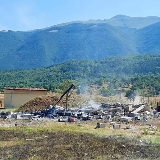Rieti, esplosione in fabbrica fuochi d'artificio: morti madre e figlio\n