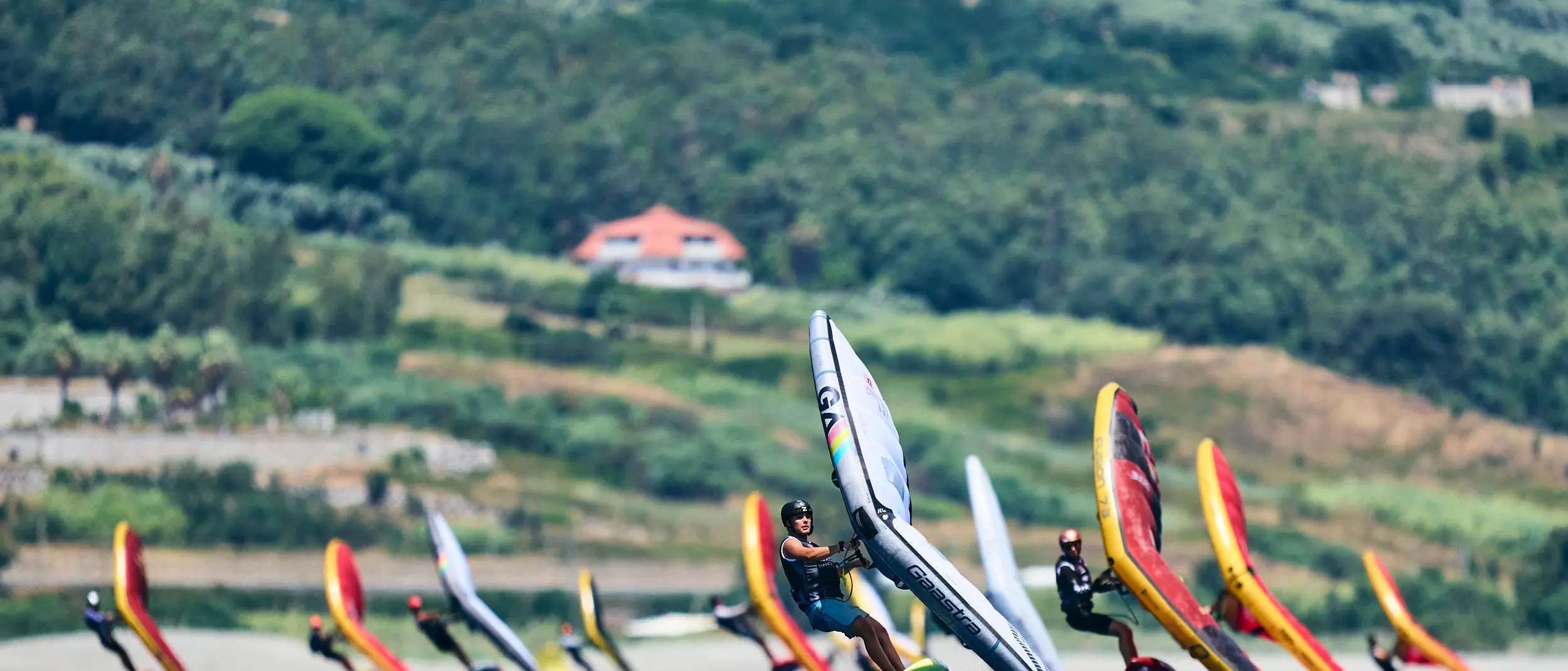 A Gizzeria il Wingfoil Racing World Cup,\u00A0inaugurata la prima tappa di Coppa del\u00A0Mondo in Calabria\n