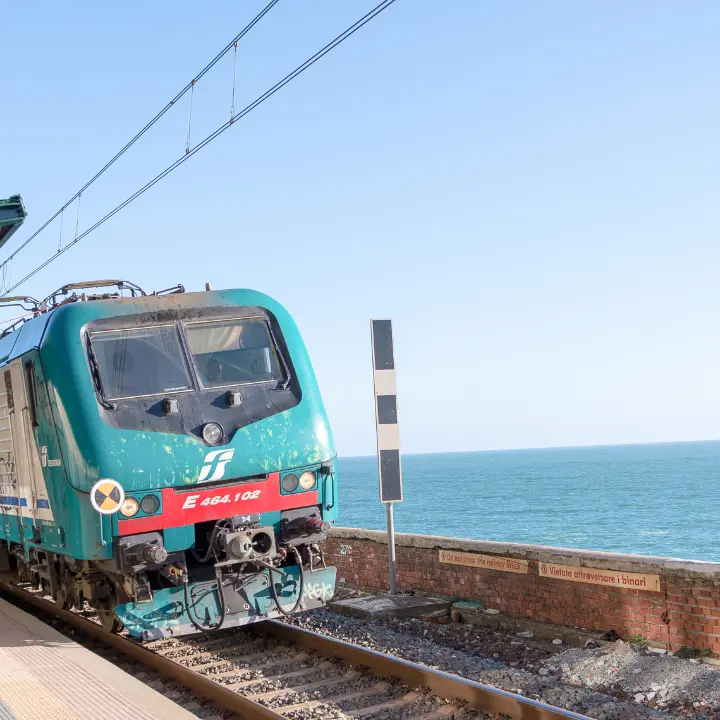 Vinitaly and the City a Reggio Calabria, Trenitalia potenzia i collegamenti con 8 treni straordinari\n
