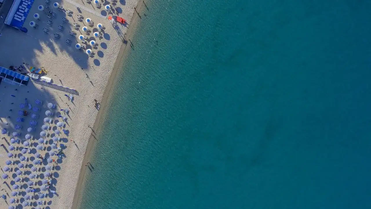 <p>Tropea tra le località balneari più amate d’Italia, Soverato è <span style=\"color:hsl(0, 75%, 60%);\">regina italiana</span> per rapporto qualità/prezzo</p>