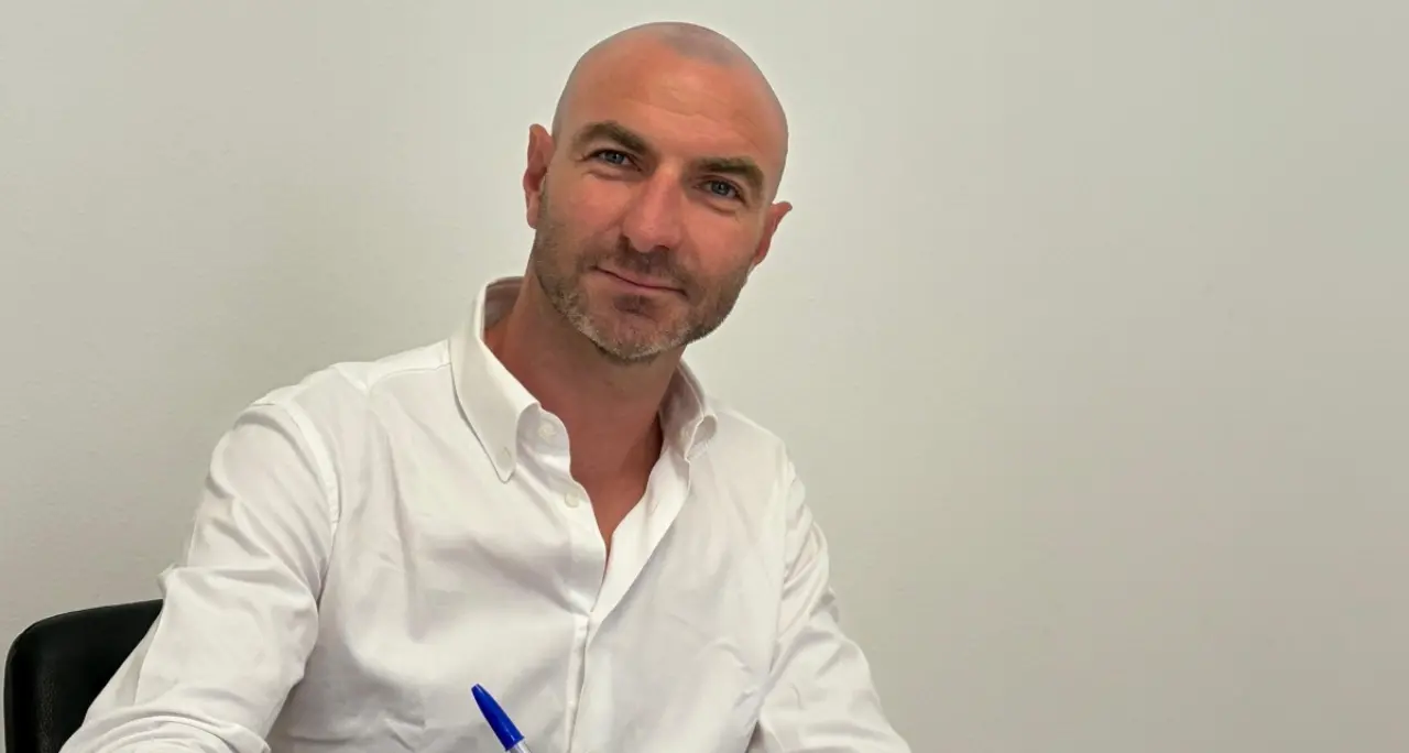 Cosenza calcio,\u00A0Fabio Lucioni è il nuovo direttore sportivo: «Cercheremo di rendere questa stagione indimenticabile»\n