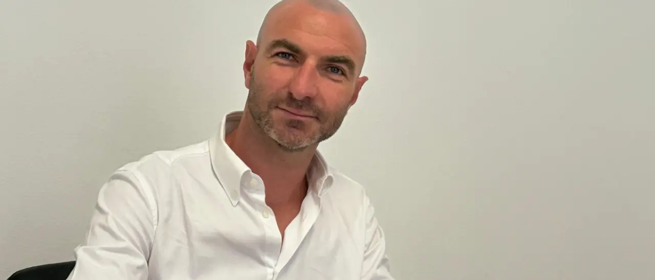 Cosenza calcio,\u00A0Fabio Lucioni è il nuovo direttore sportivo: «Cercheremo di rendere questa stagione indimenticabile»\n