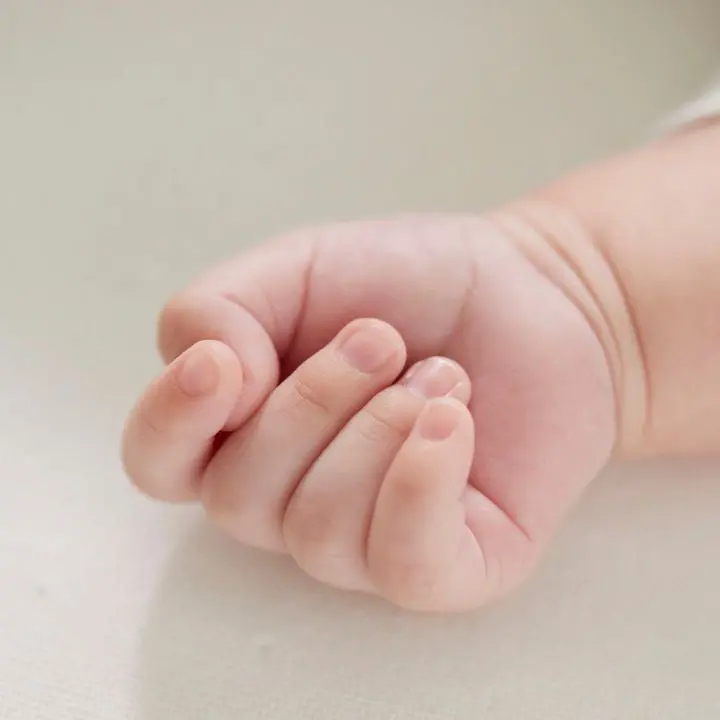 Neonato morto durante il parto a Polistena, per il caso del piccolo Matteo Russo chiesto processo per due ostetriche\n