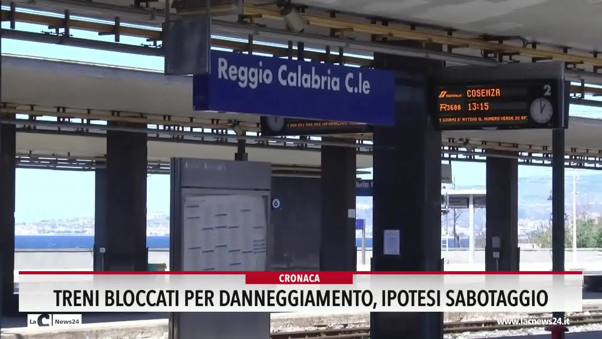 Treni bloccati per danneggiamento, ipotesi sabotaggio