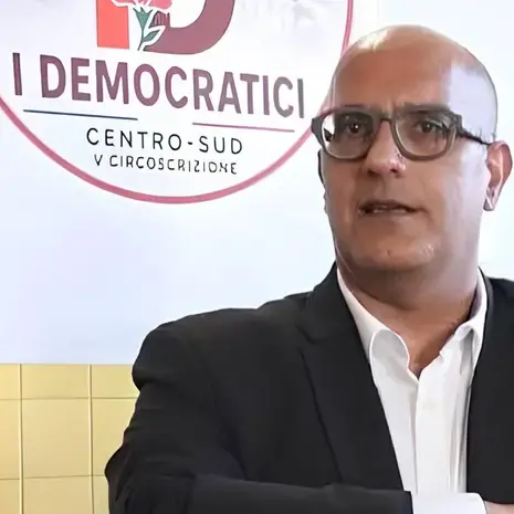 Estorsione aggravata dal metodo mafioso, ai domiciliari il sindacalista della Hitachi Maurizio Chiarolla\n