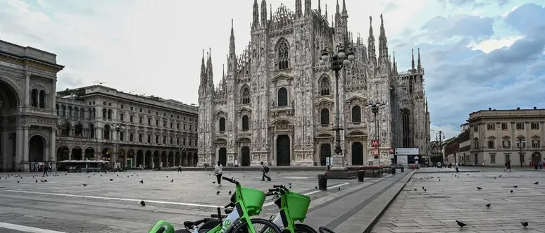 «Che hai da guardare? Sono uomo e musulmano», e la\u00A0sfregia: fermato a Milano un 27enne algerino. Il giorno prima era stato arrestato e rilasciato\u00A0\n