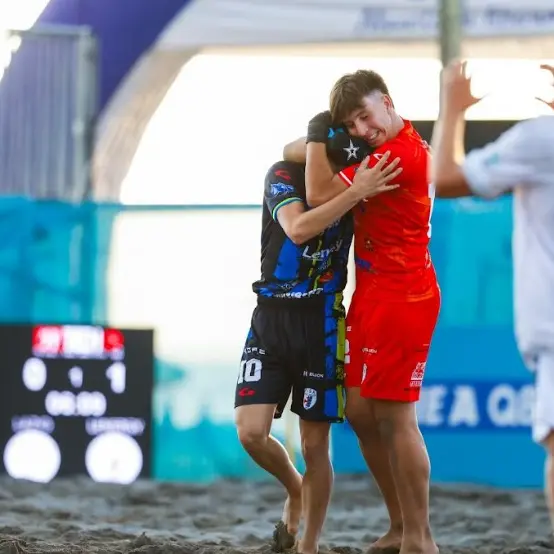 Beach Soccer Under 20 a Praia a Mare, Pisa e Napoli si giocano la Coppa Italia