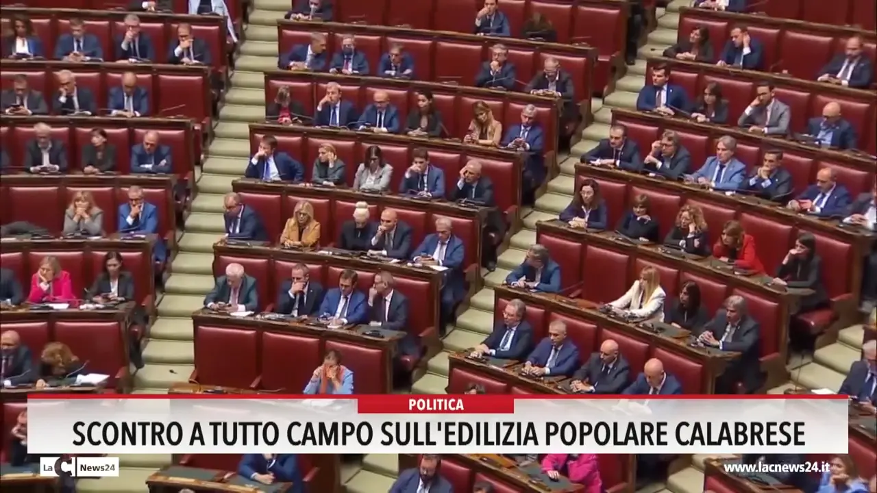 Scontro a tutto campo sull'edilizia popolare calabrese