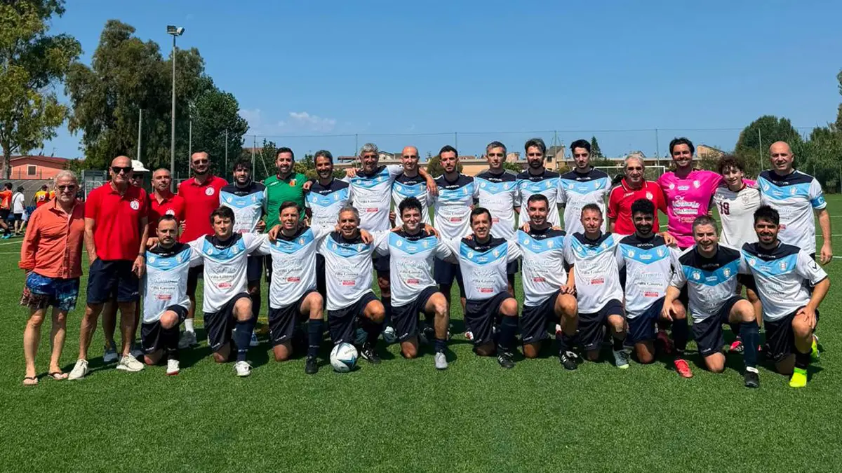 I medici-calciatori di Cosenza conquistano il sesto scudetto: Palermo Medica battuta 2-0 in finale\n
