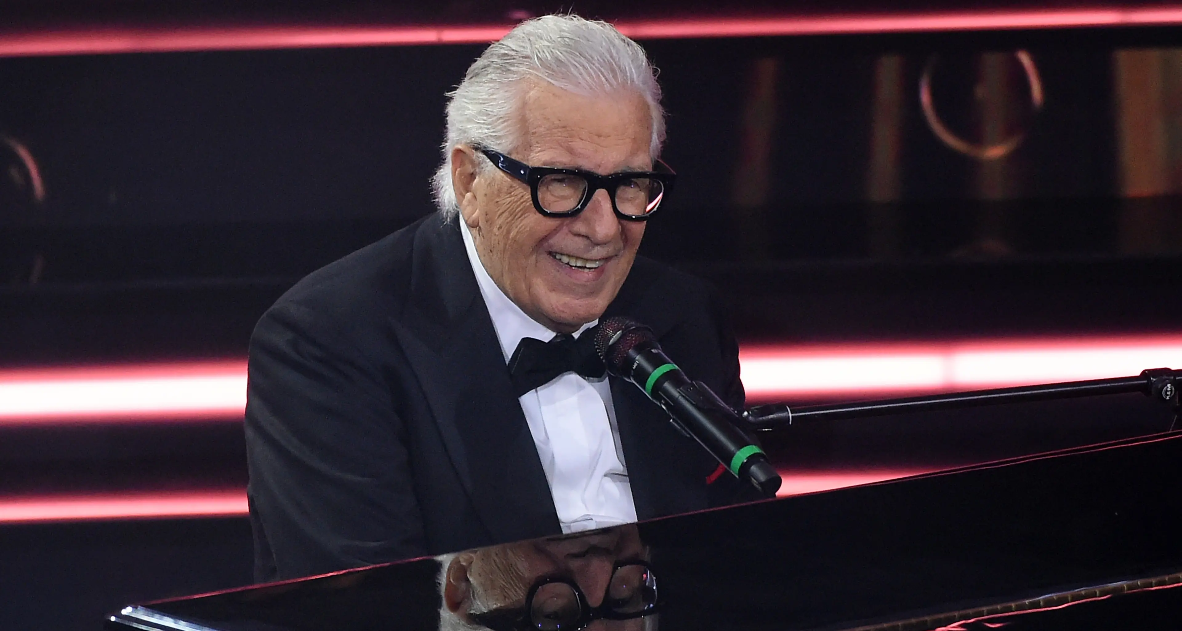 È morto Peppino di Capri, addio al cantante di Champagne: aveva 87 anni\n