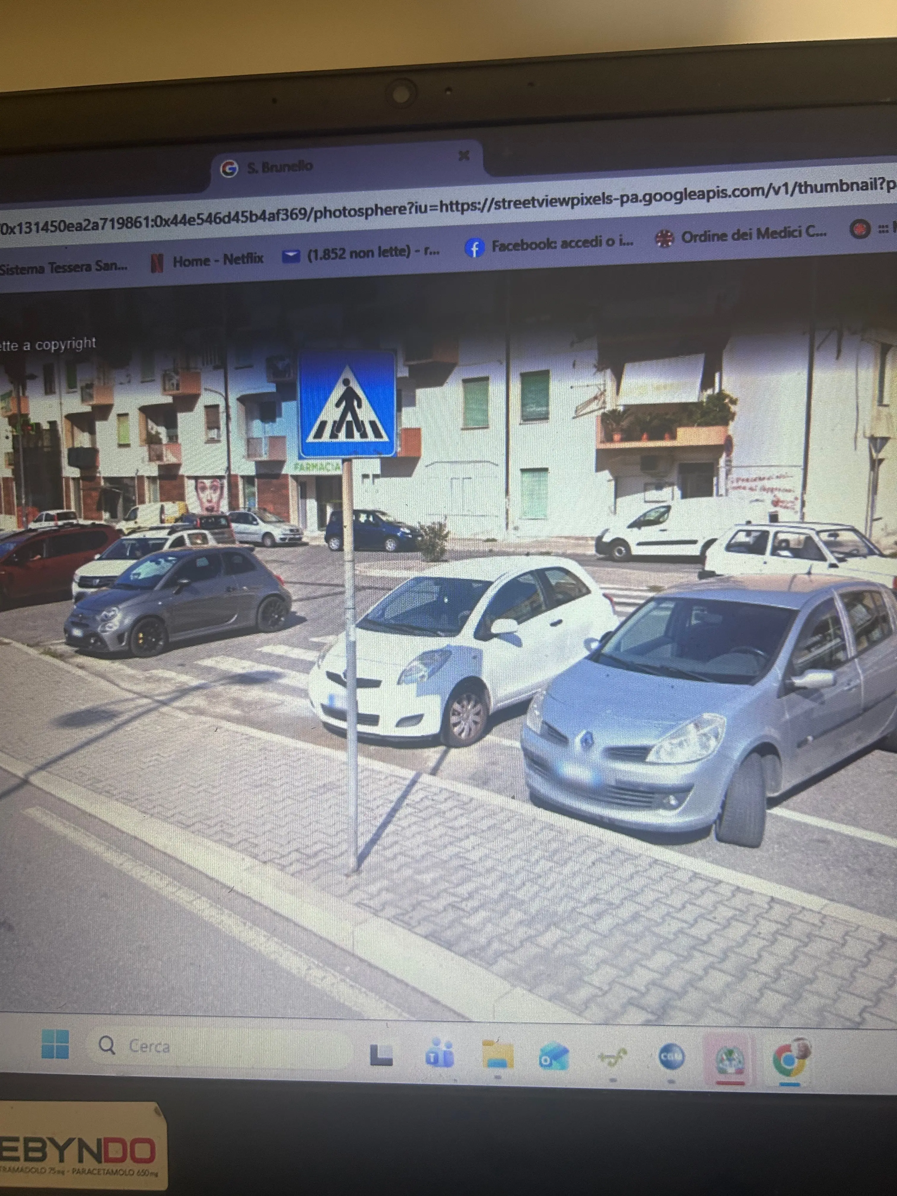 Soste davanti ad ambulatorio e farmacia, i 5 Stelle: «Anziani e caregiver multati mentre accompagnano i pazienti»\n