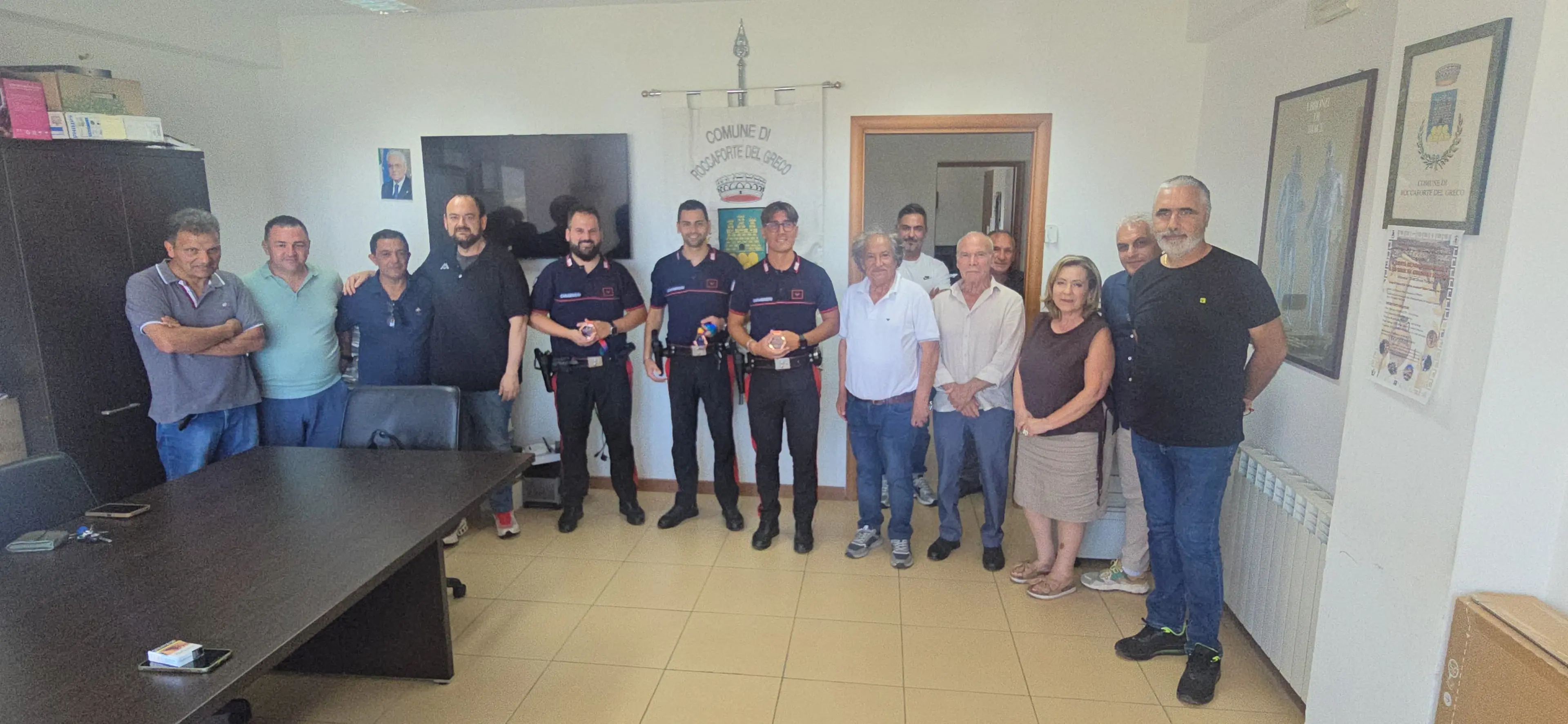 Roccaforte del Greco, il Comune rende omaggio a tre Carabinieri in partenza\n