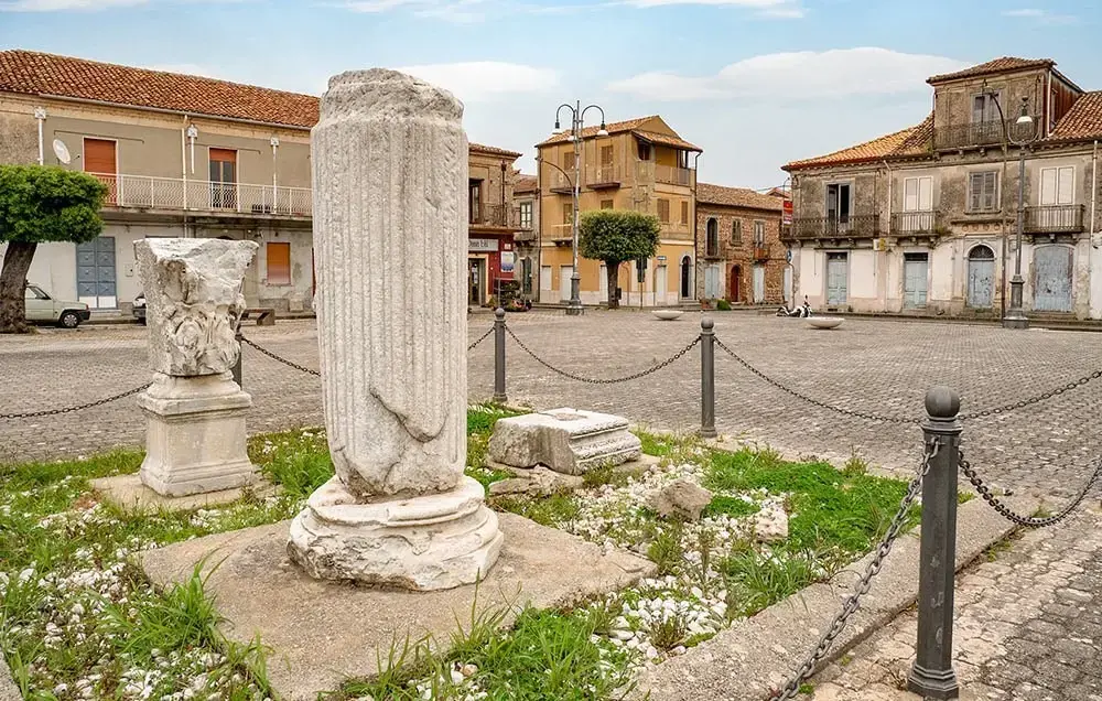 Mileto, in piazza Italia l'iniziativa solidale “Tantissima voglia di stare insieme”