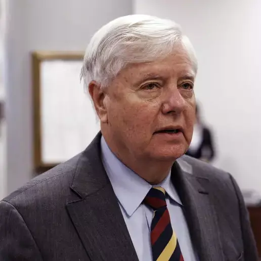 Addio a Lindsey Graham, scompare uno dei leader repubblicani più vicini a Trump\n