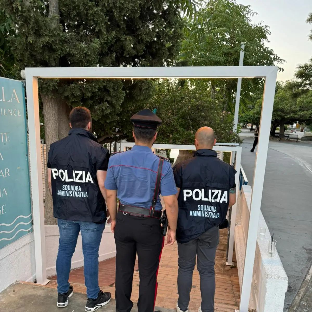 Sicurezza nei luoghi della movida: nuovo controllo straordinario interforze in\u00A0una discoteca di Soverato\n