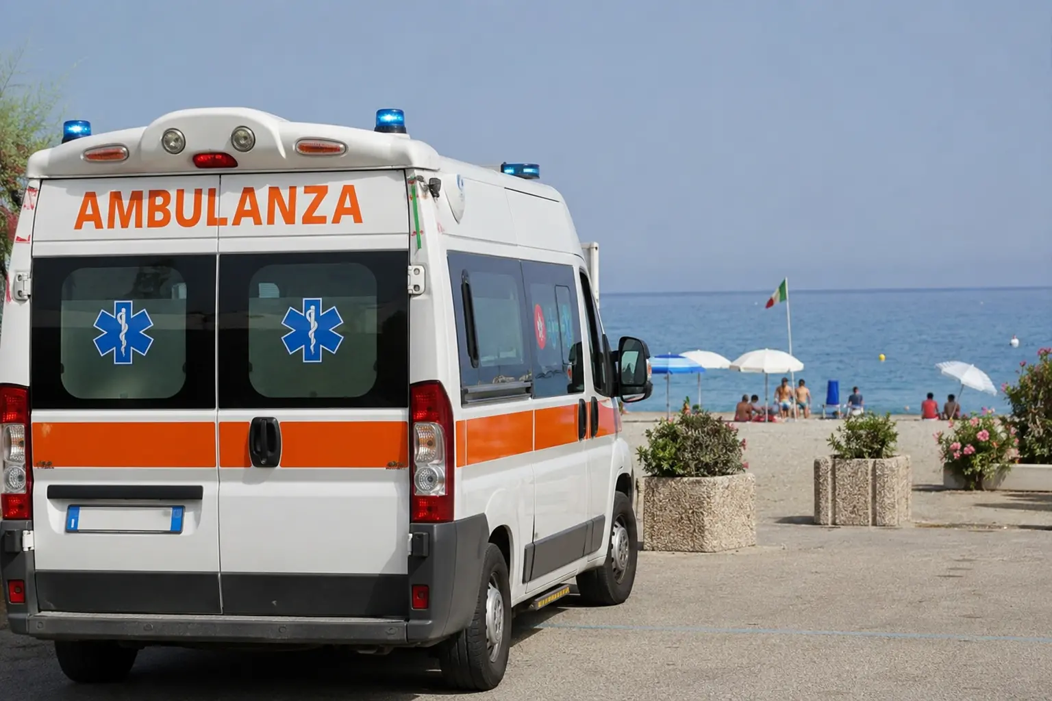 Zambrone, ha un malore mentre nuota: morto\u00A0un uomo\u00A0in località Spiaggia Bianca\n