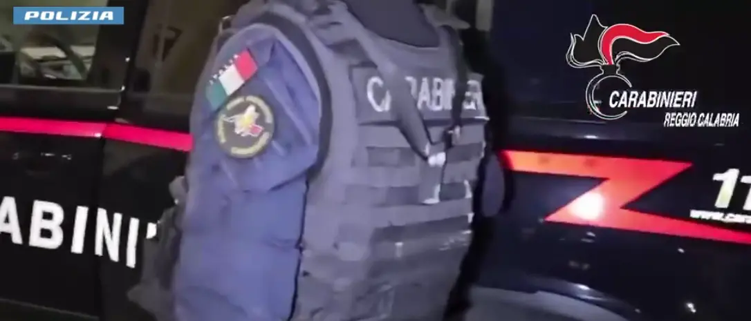 Maxi blitz antimafia a Reggio Calabria: 79 misure cautelari contro le cosche De Stefano, Tegano e Condello\n